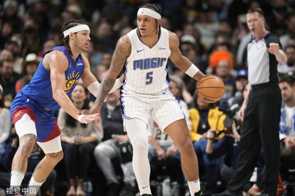 场充满悬念 场充满悬念