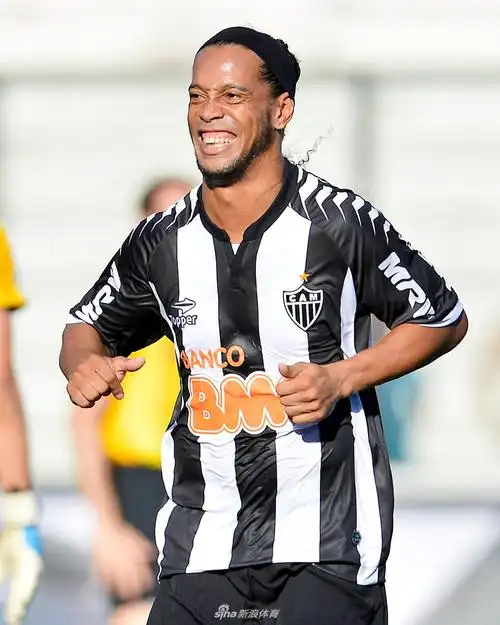 亚泰的强大 亚泰的强大