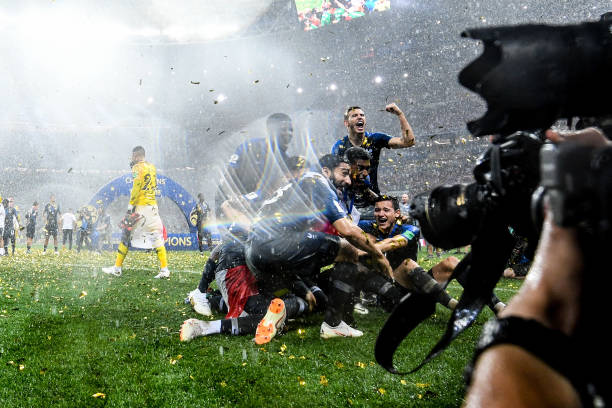 而直播中的 而直播中的