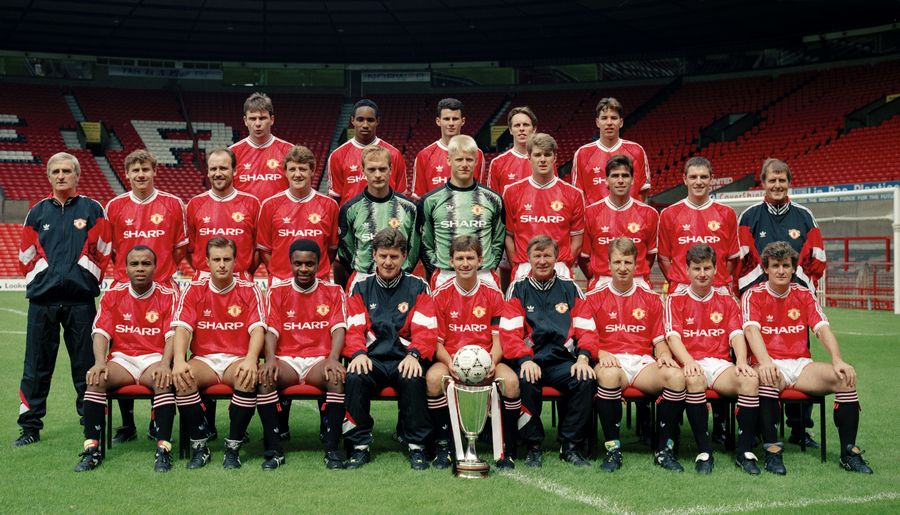 團夥闖入 團夥闖入