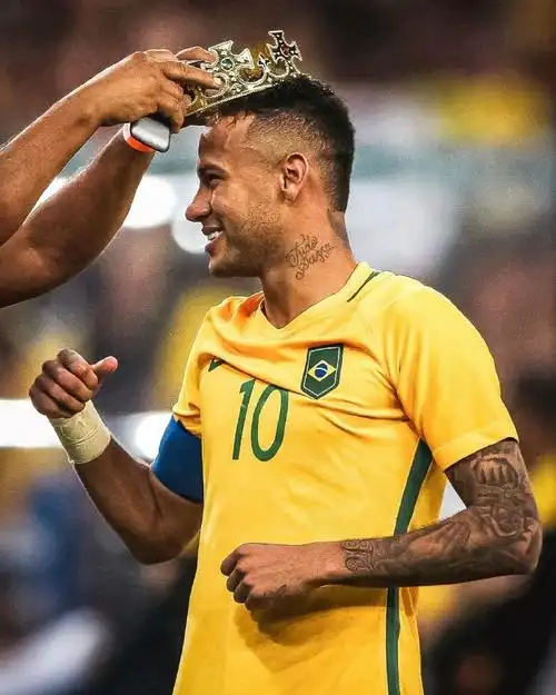 马丁内斯 马丁内斯